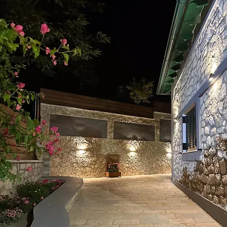 Tatiana's House Ferienhaus Perama (Corfu)